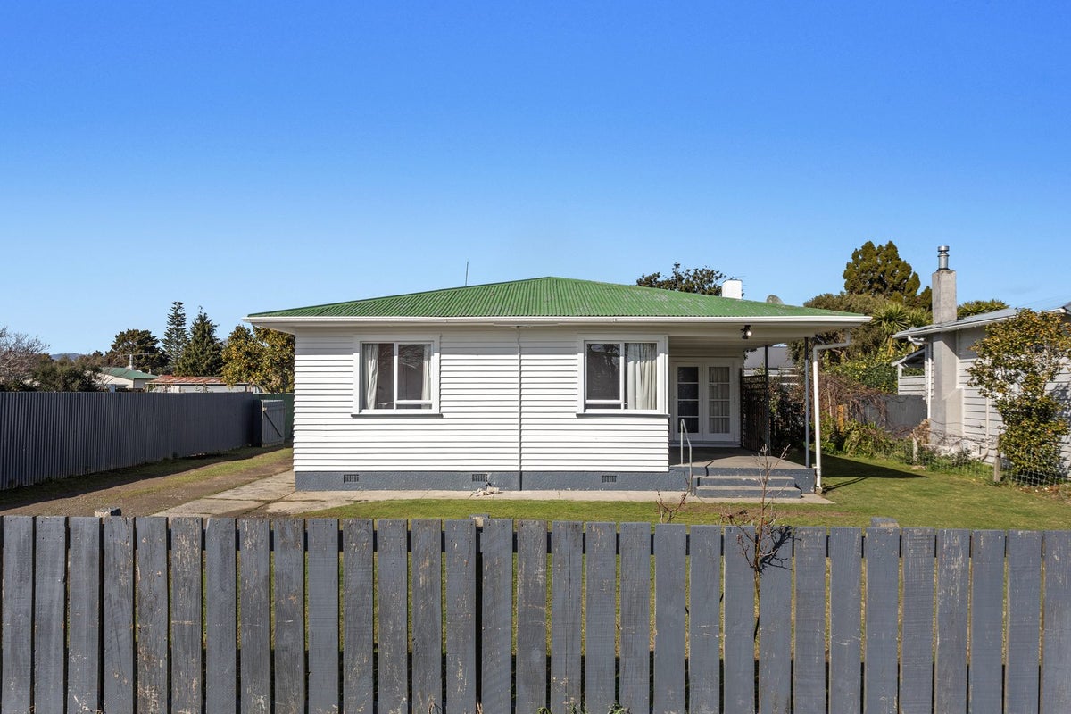 84 Ford Street, Opotiki, Opotiki - Carousel 2