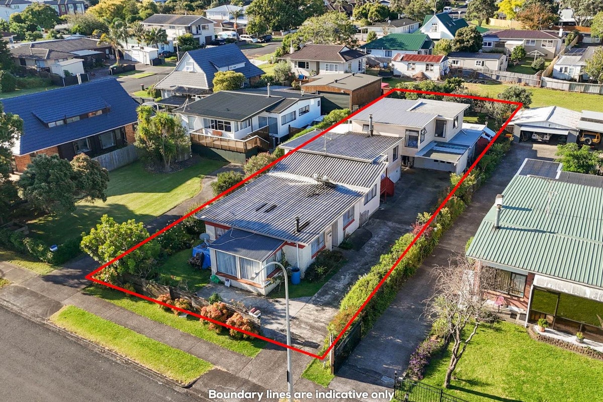 27 Roys Road, Weymouth, Auckland - Carousel 1