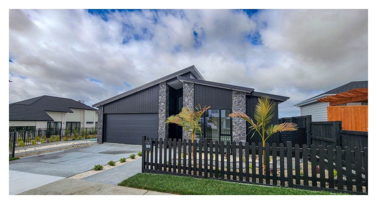 95 Parish Drive, Wainui, Wainui - Carousel 1
