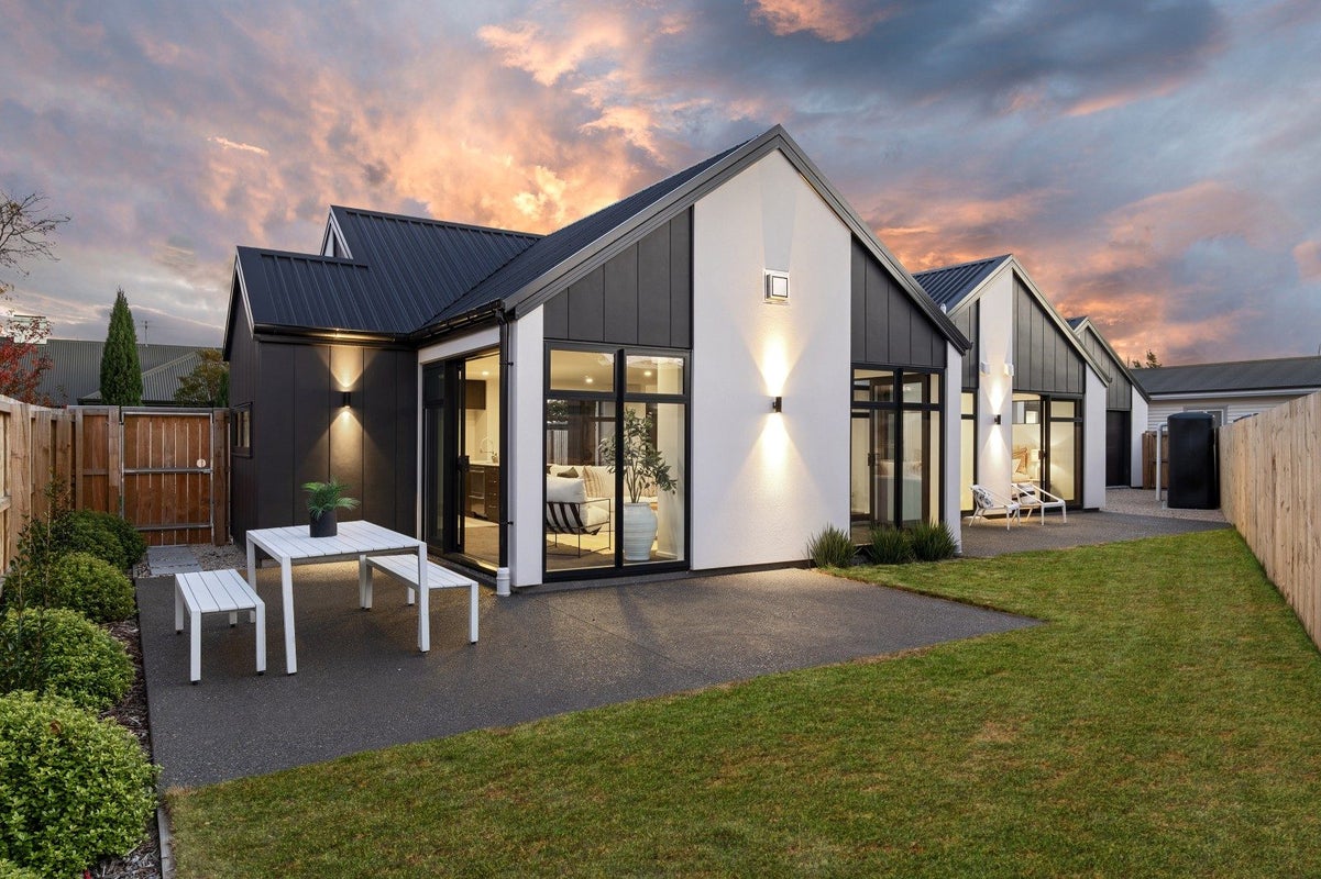 100 Wairakei Road, Bryndwr, Christchurch - Carousel 1