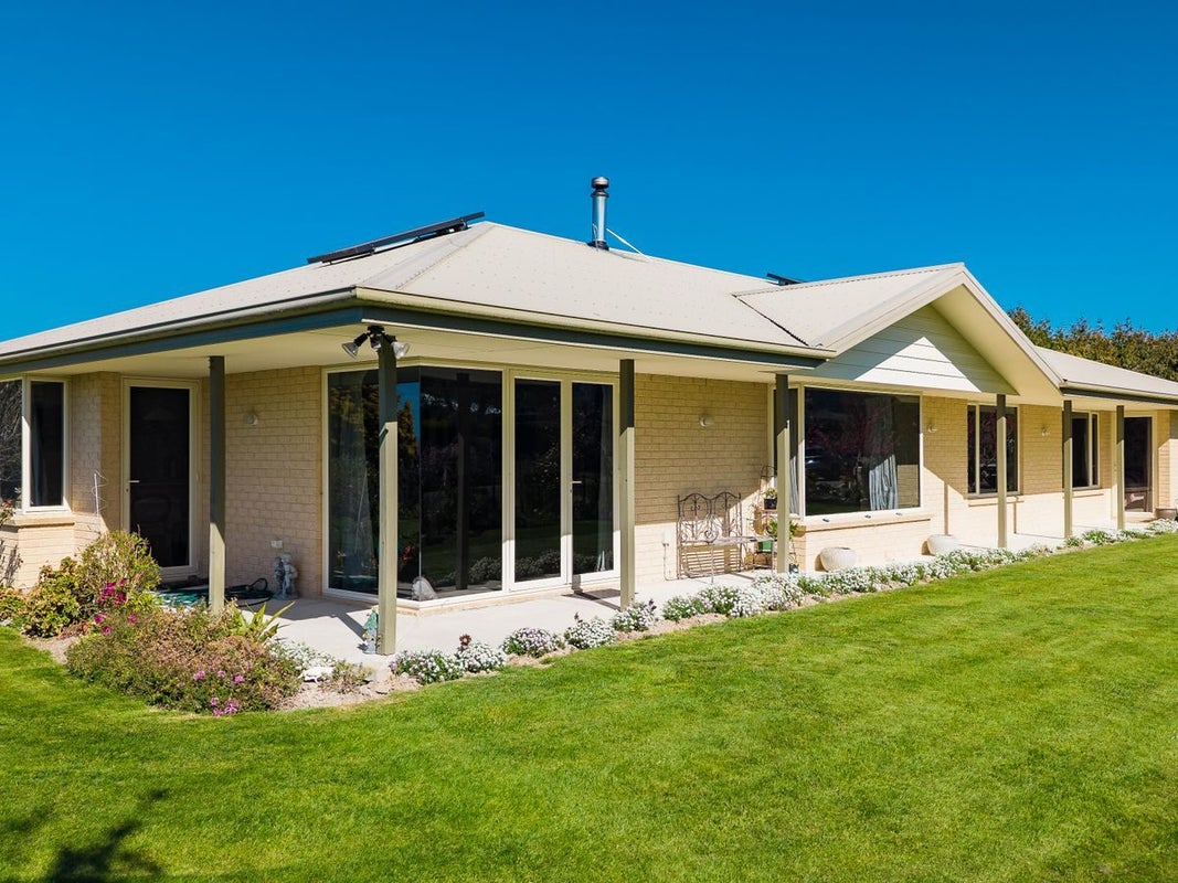 4 Allan Street, Waimate, Waimate - Carousel 1