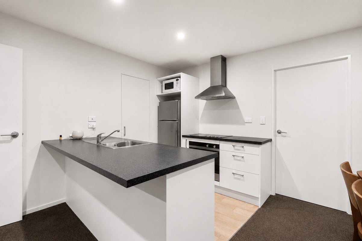 31/17 Bunyan Street, Waltham, Christchurch - Carousel 12