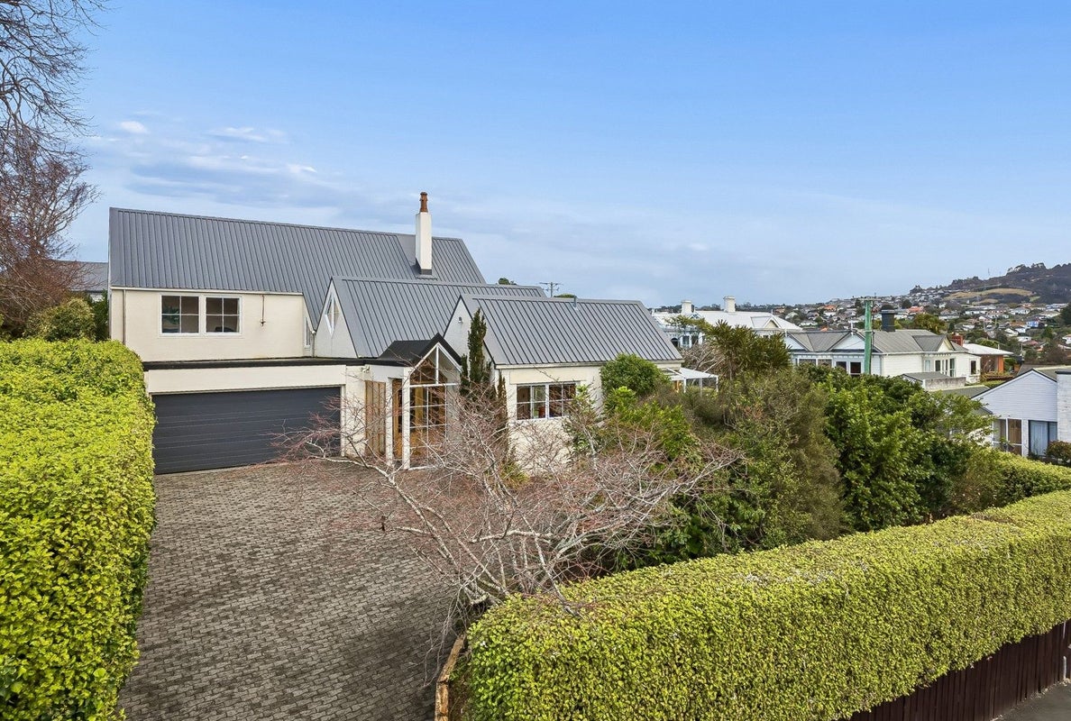 36 Balmacewen Road, Maori Hill, Dunedin - Carousel 21