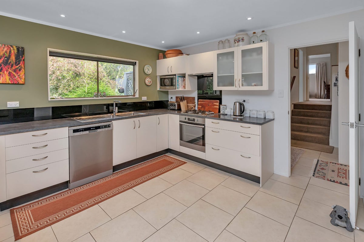 34 Tawhai Place, Parahaki, Whangarei - Carousel 2