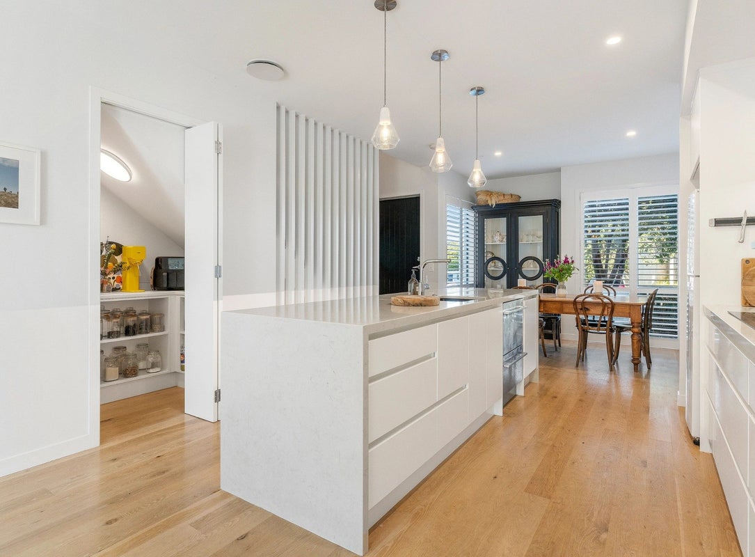 4 Catalina Bay Drive, Hobsonville, Auckland - Carousel 2