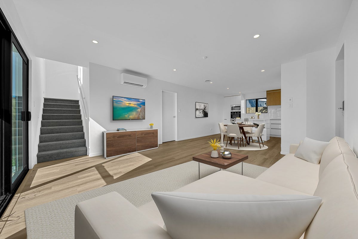 58D Hokianga Street, Mangere East, Auckland - Carousel 1