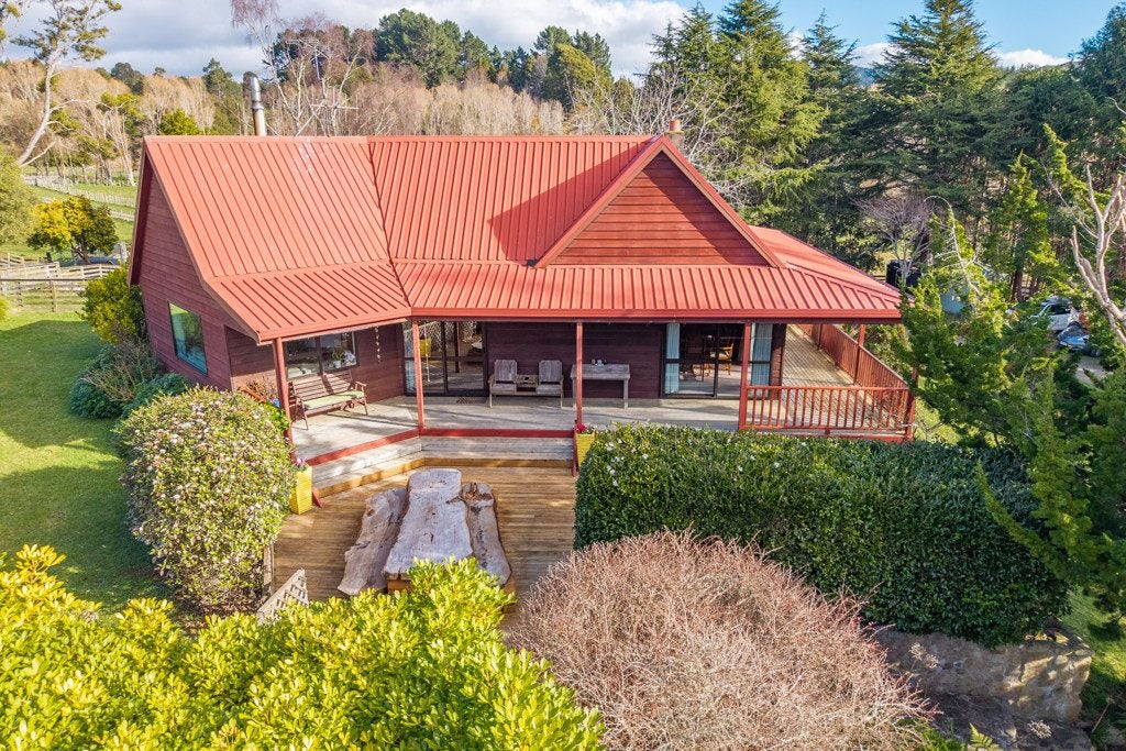 139 Rangiora Road, Reikorangi, Waikanae - Carousel 1