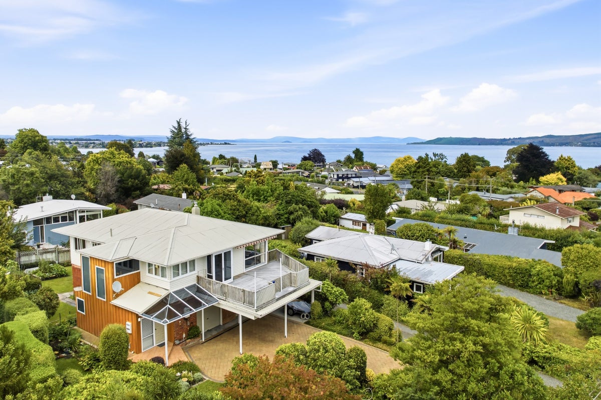 7 Henry Hill Road, Taupo, Taupo - Carousel 33