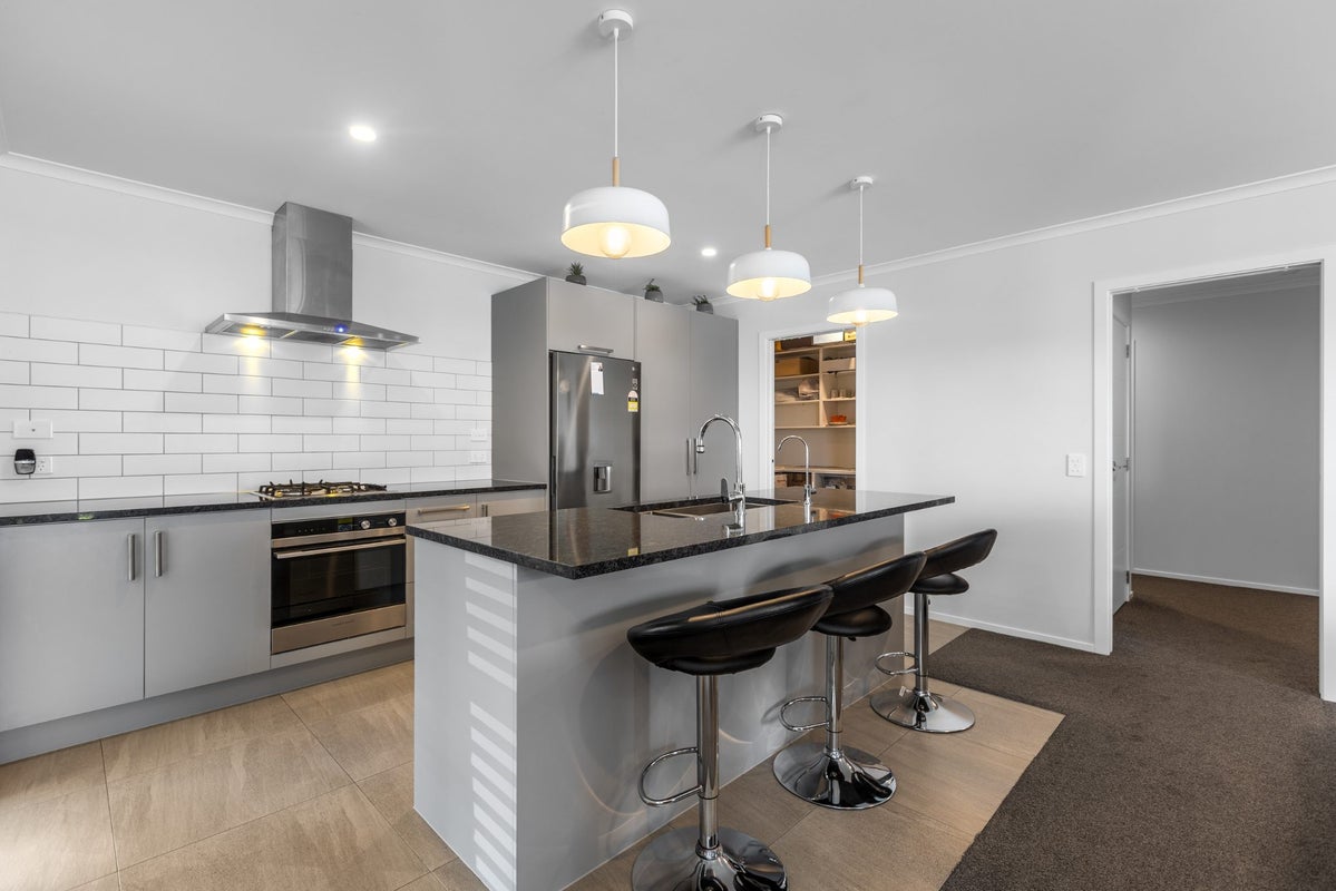 6 Howie Rise, Te Puke, Te Puke - Carousel 2
