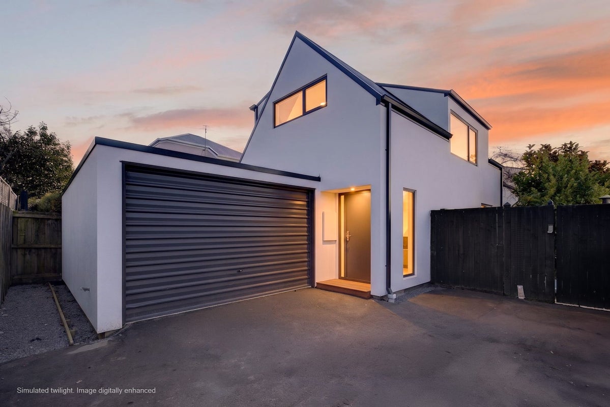 30 Coles Place, St Albans, Christchurch - Carousel 1