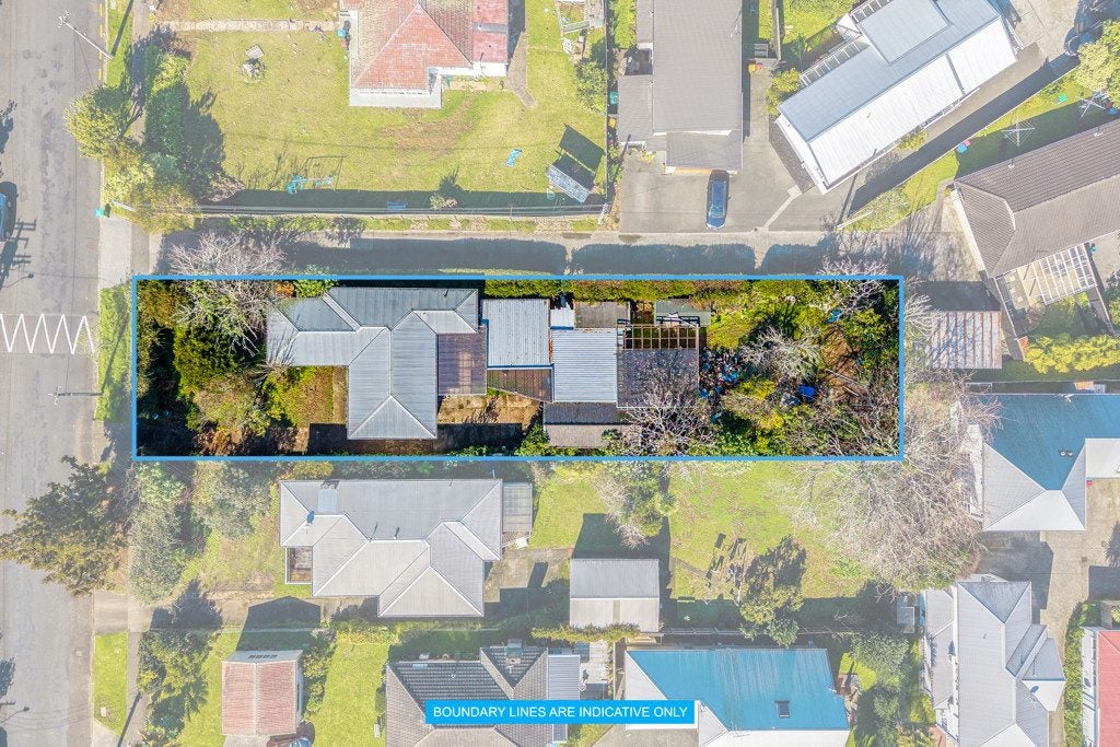 20 Holly Street, Avondale, Auckland - Carousel 1