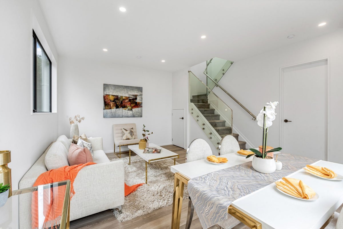 8/24 Great South Road, Manurewa, Auckland - Carousel 2