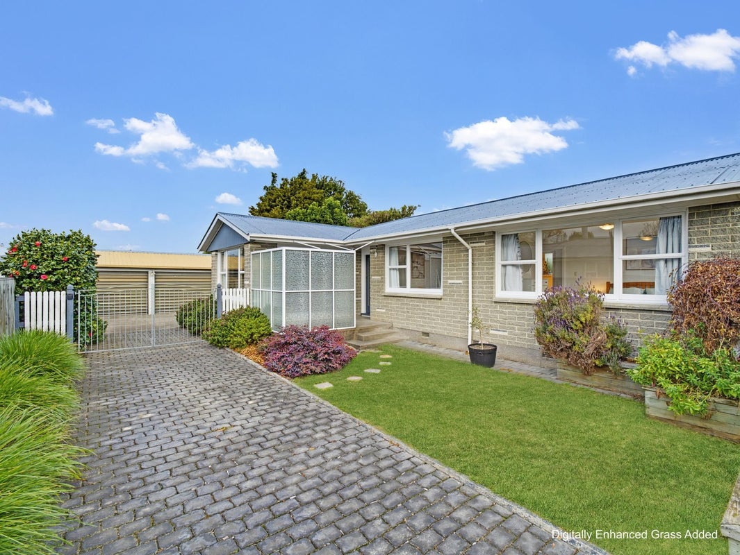 16 Colesbury Street, Bishopdale, Christchurch - Carousel 1
