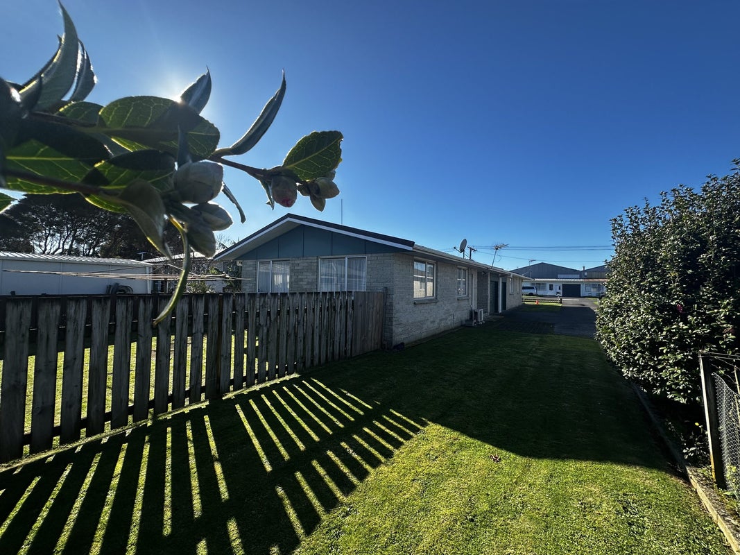 4/31 Grey Street, Waitara, Waitara - Carousel 1
