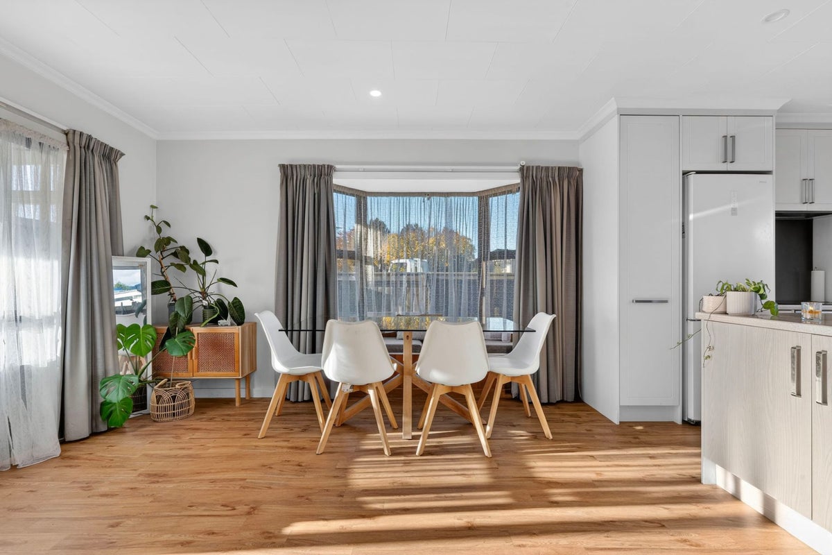13 Bryant Road, Brightwater, Brightwater - Carousel 1