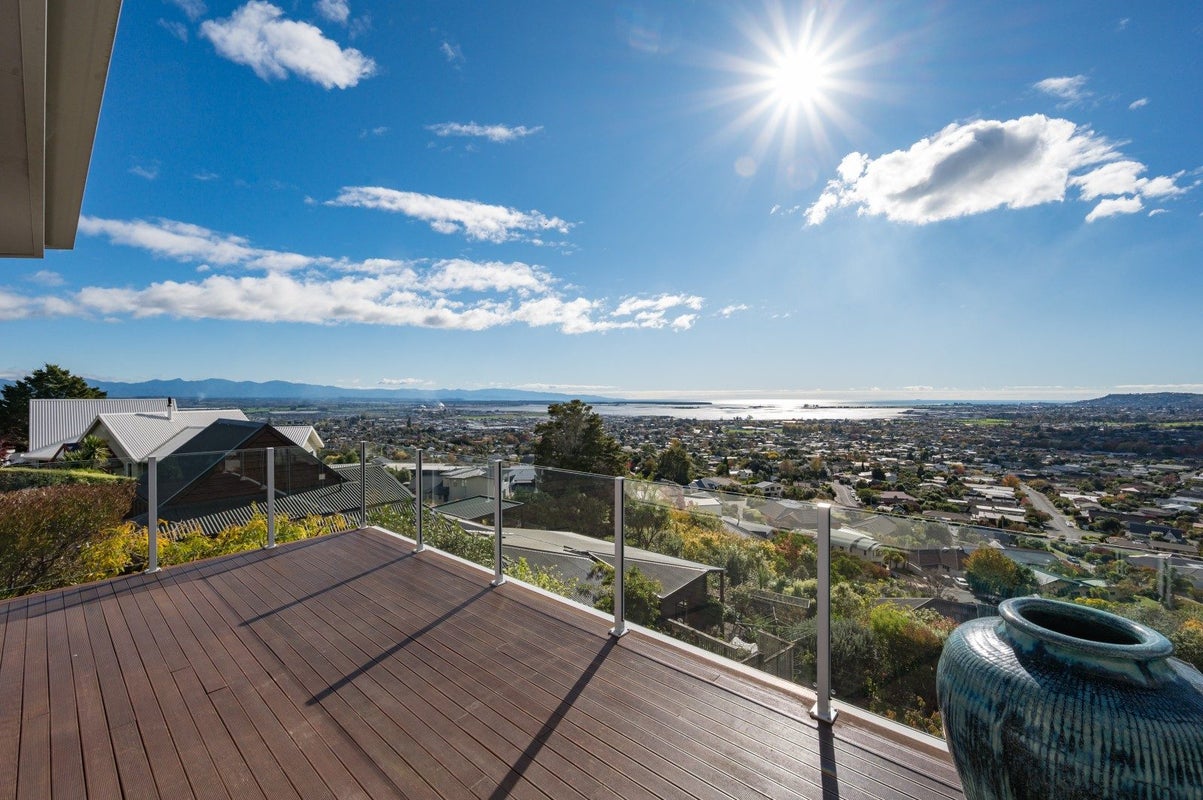 23 Valhalla Drive, Richmond, Richmond - Carousel 1