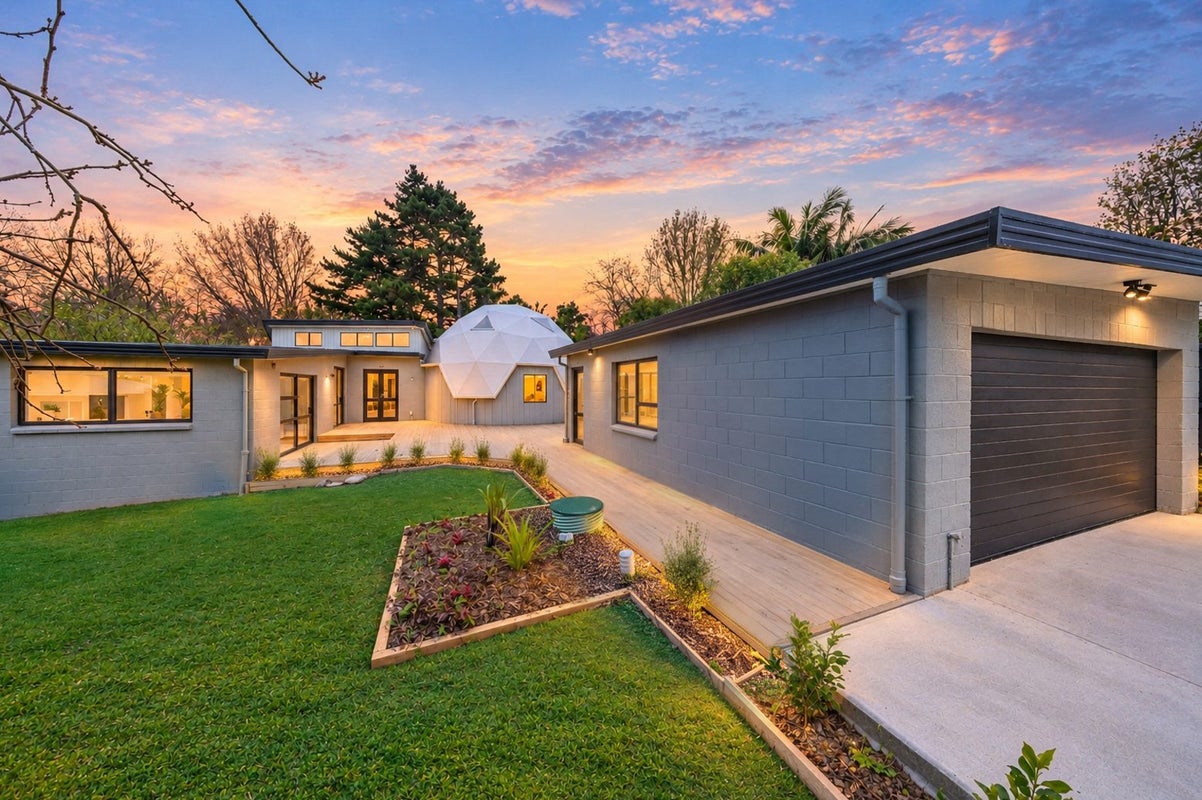 24 Totara Road, Whenuapai, Waitakere City, Auckland - Carousel 1