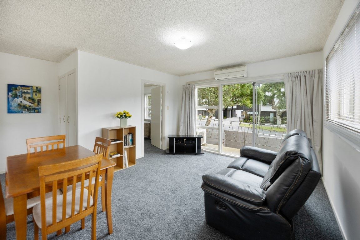 1/39 Bellevue Road, Mount Eden, Auckland - Carousel 2