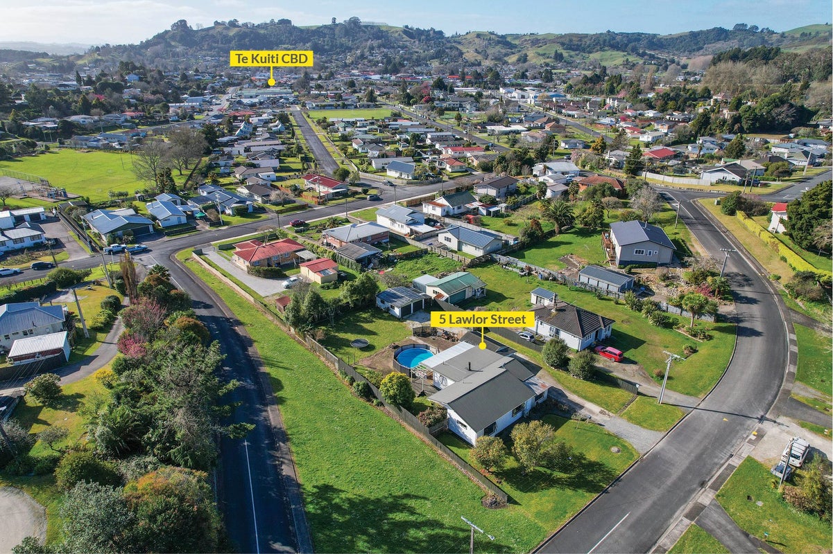 5 Lawlor Street, Te Kuiti - Carousel 26