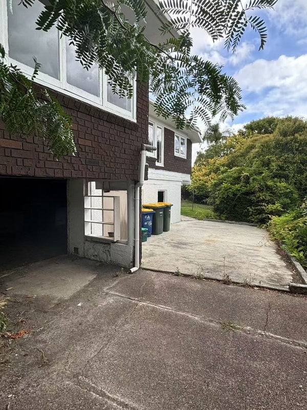 10 Seaview Road, Milford, Auckland - Carousel 1