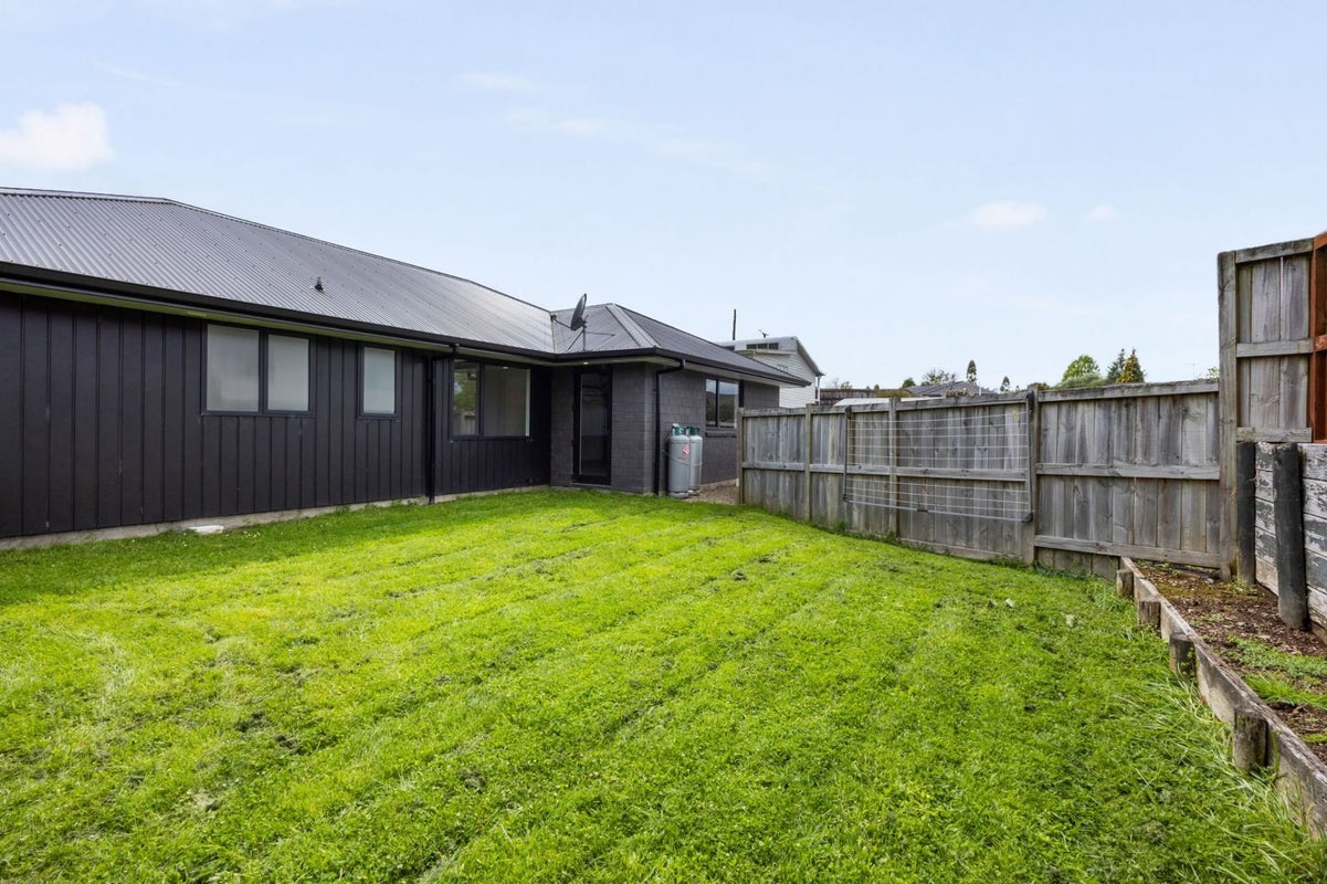 22A Carey  Street, Kihikihi, Waipa, Waikato - Carousel 2