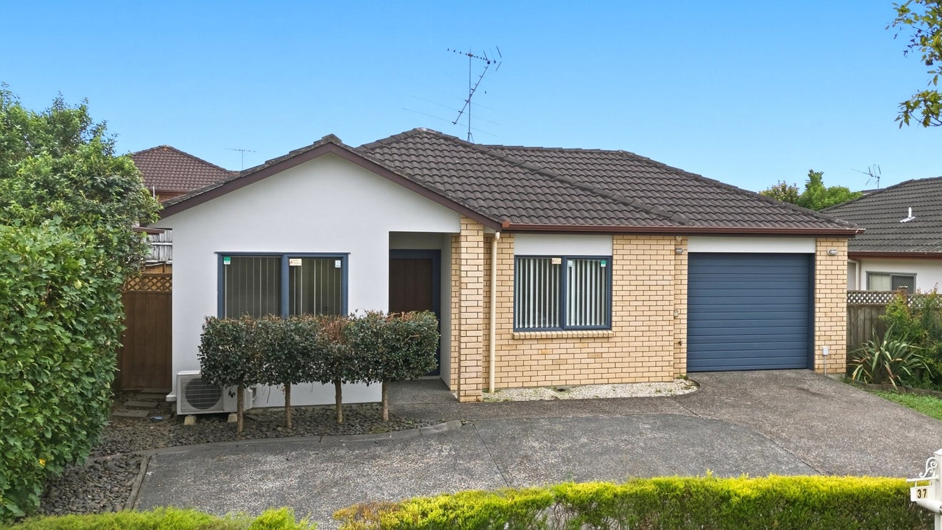37 Magic Way, Randwick Park, Auckland - Carousel 1