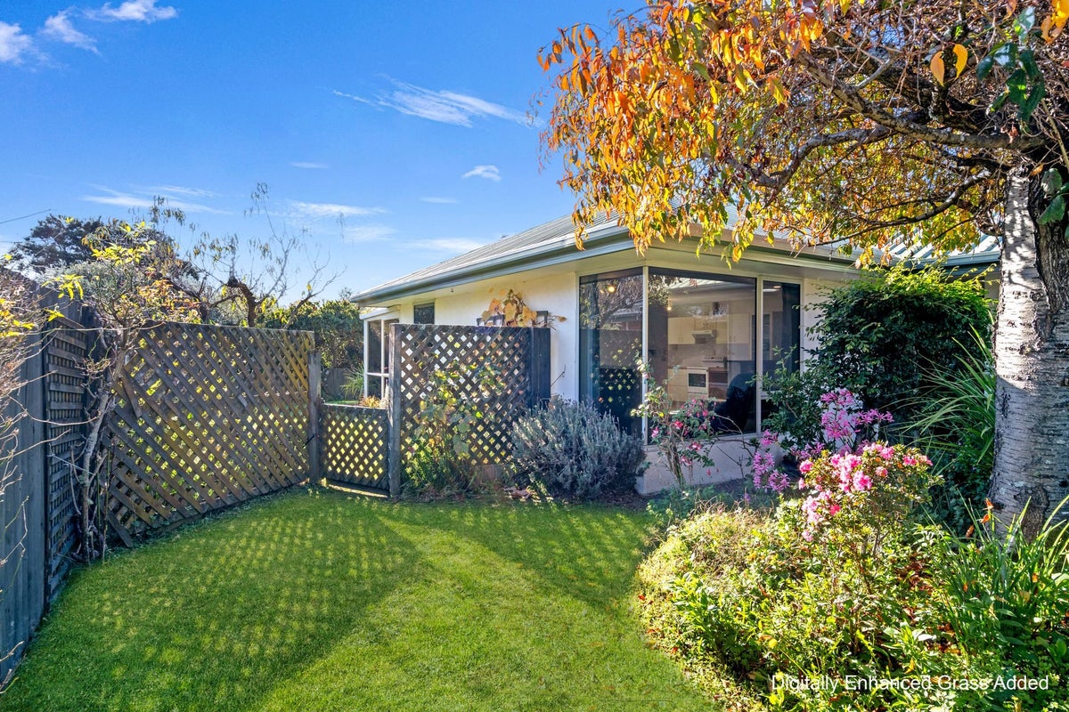 7 Wordsworth Place, Stoke, Nelson - Carousel 1