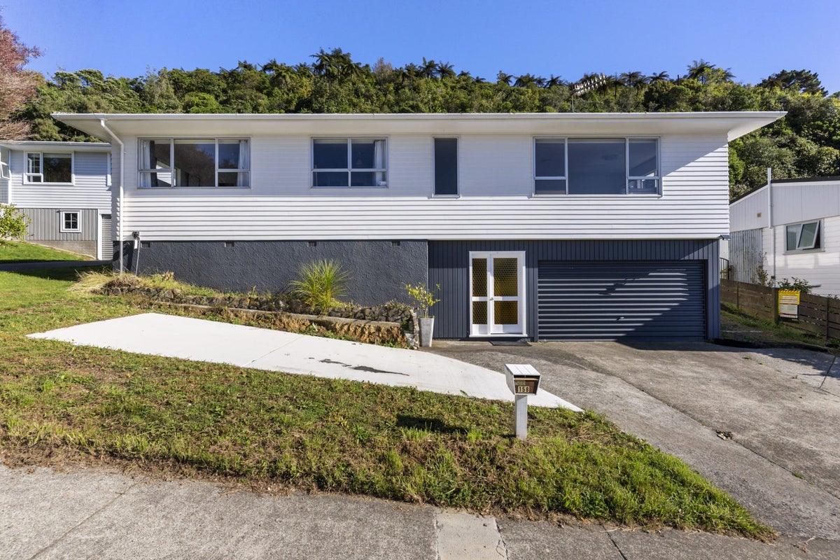 158 Broderick Road, Johnsonville, Wellington - Carousel 1