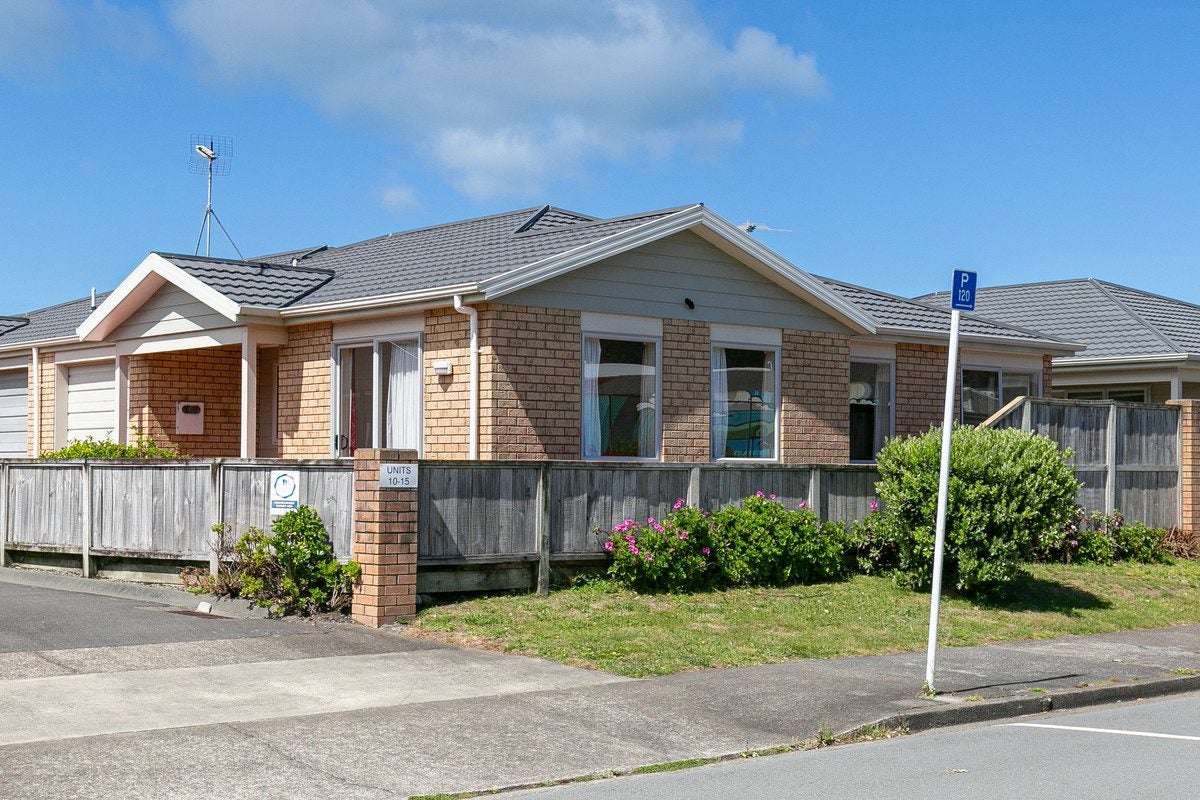 10/25 Tacy Street, Kilbirnie, Wellington - Carousel 1