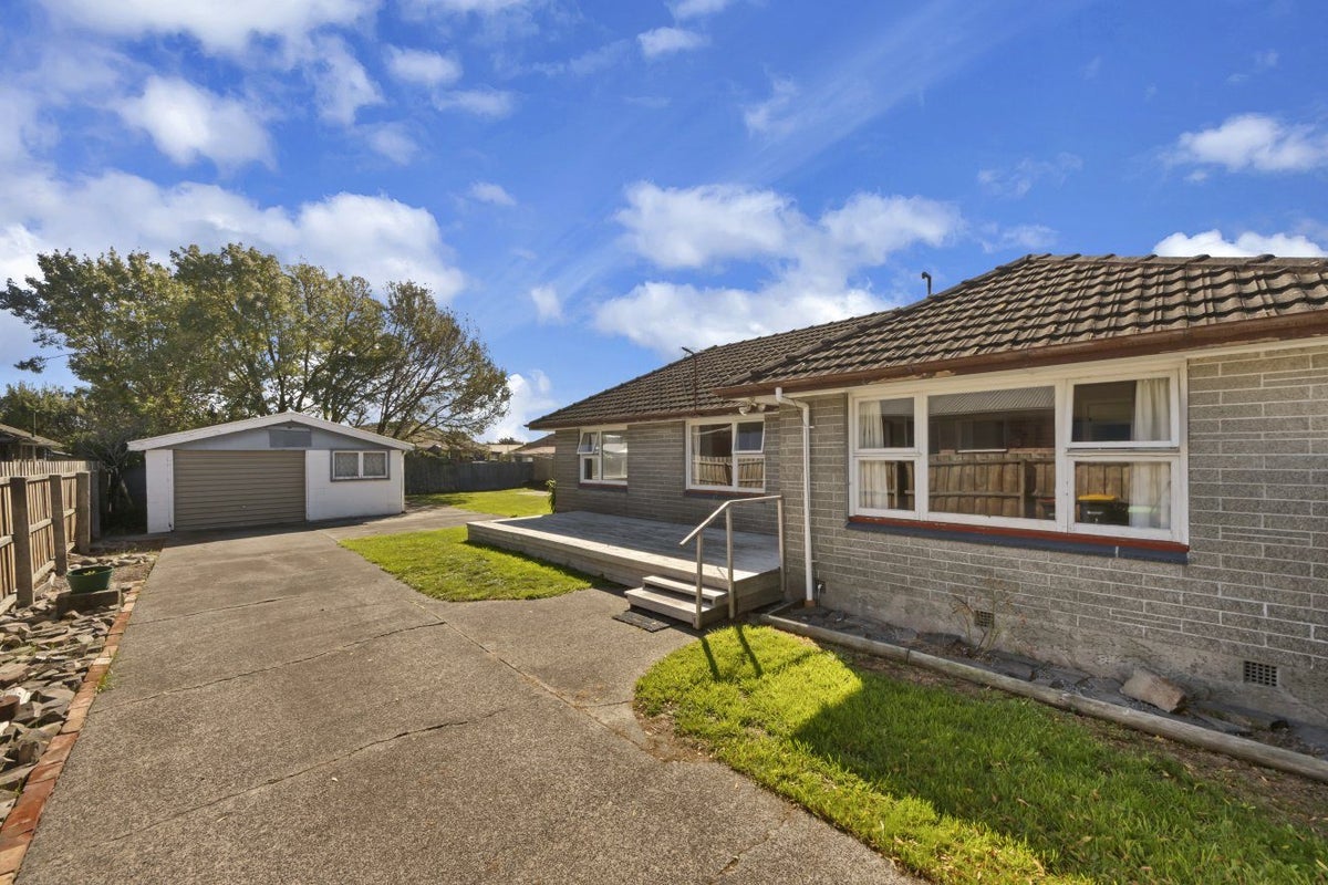 32 Carters Road, Aranui, Christchurch - Carousel 2
