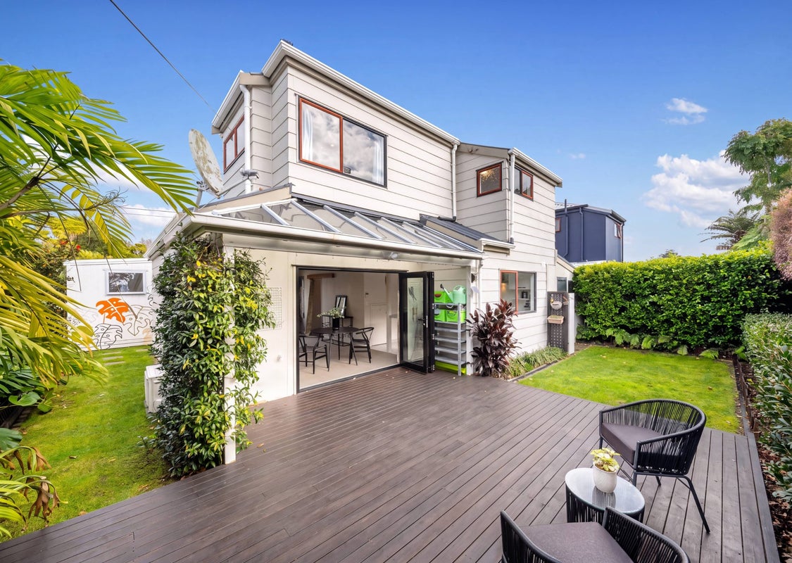 49 Haverstock Road, Sandringham, Auckland - Carousel 1