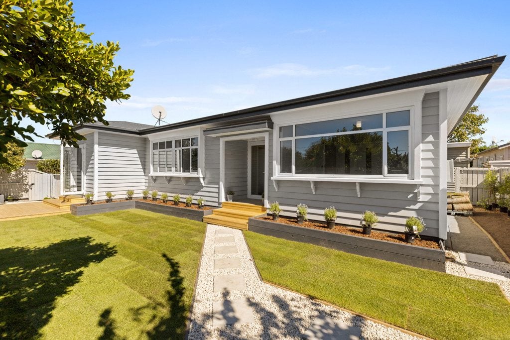 1/28A Garvins Road, Hornby, Christchurch - Carousel 1
