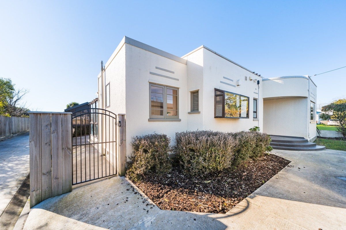 184 South Street, Feilding, Feilding - Carousel 1