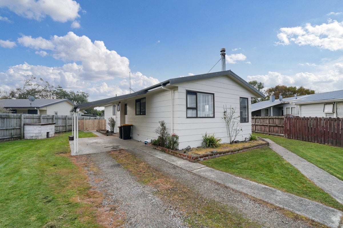 18 Lauder Place, Heidelberg, Invercargill - Carousel 1