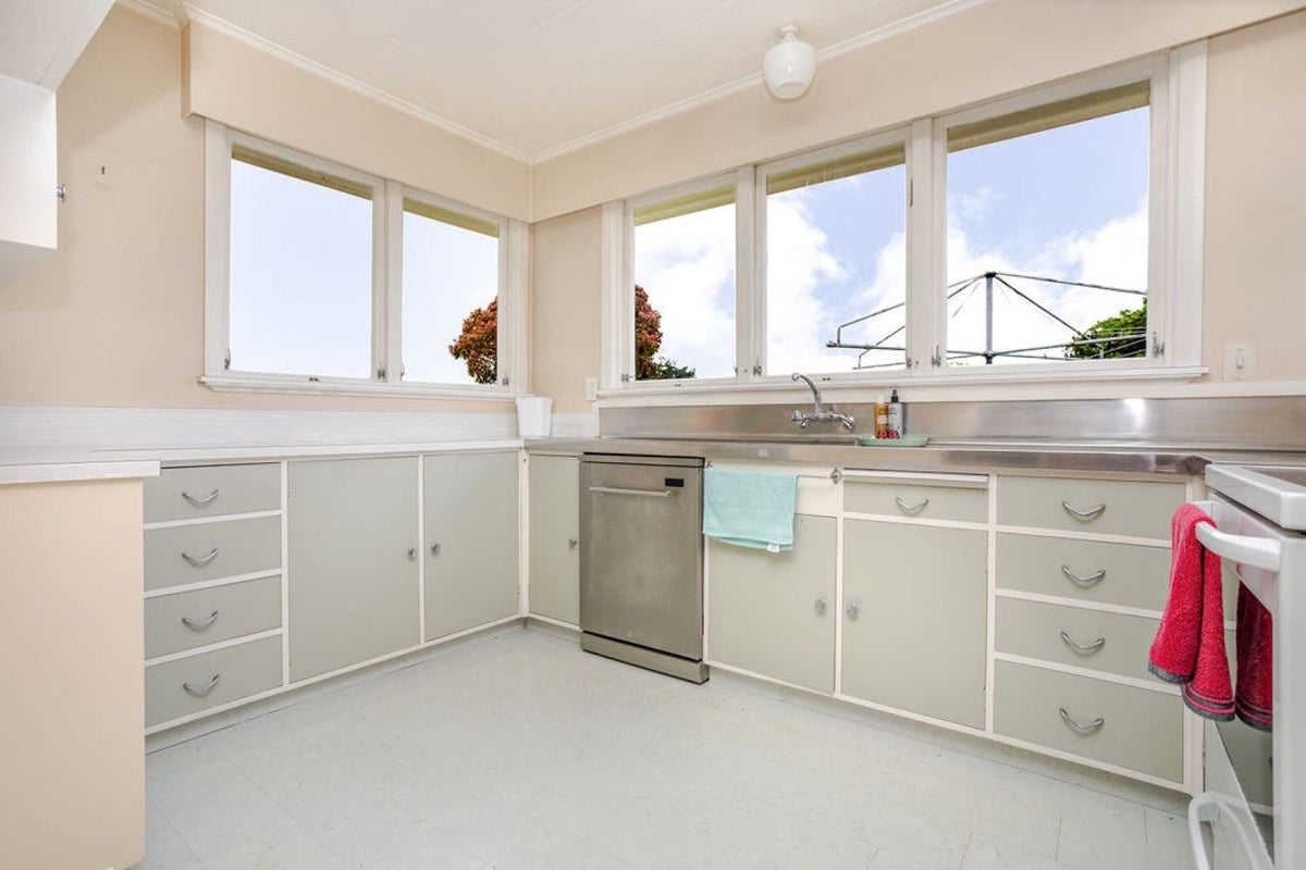 4 Drummond Street, Dannevirke, Dannevirke - Carousel 2