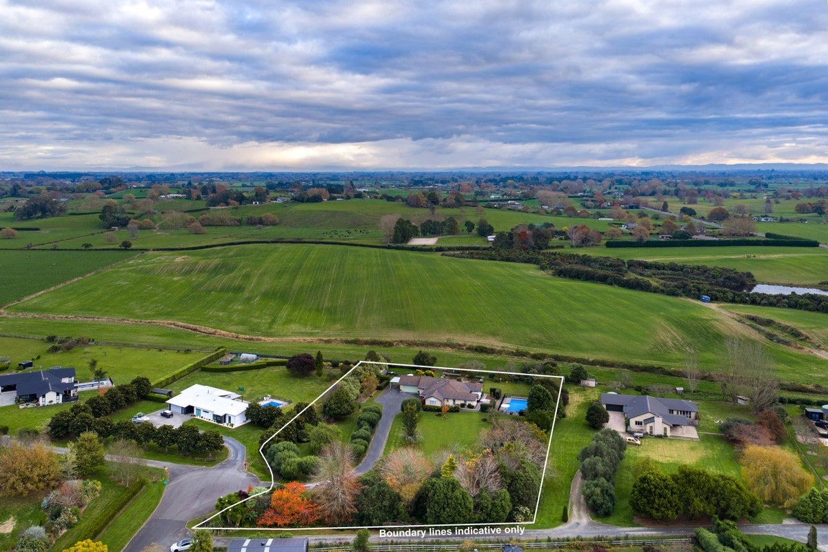 46 Glen Ida Way, Tauwhare, Hamilton - Carousel 2