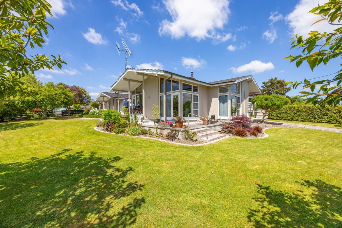 78 Mount Herbert Road, Waipukurau - Carousel 2