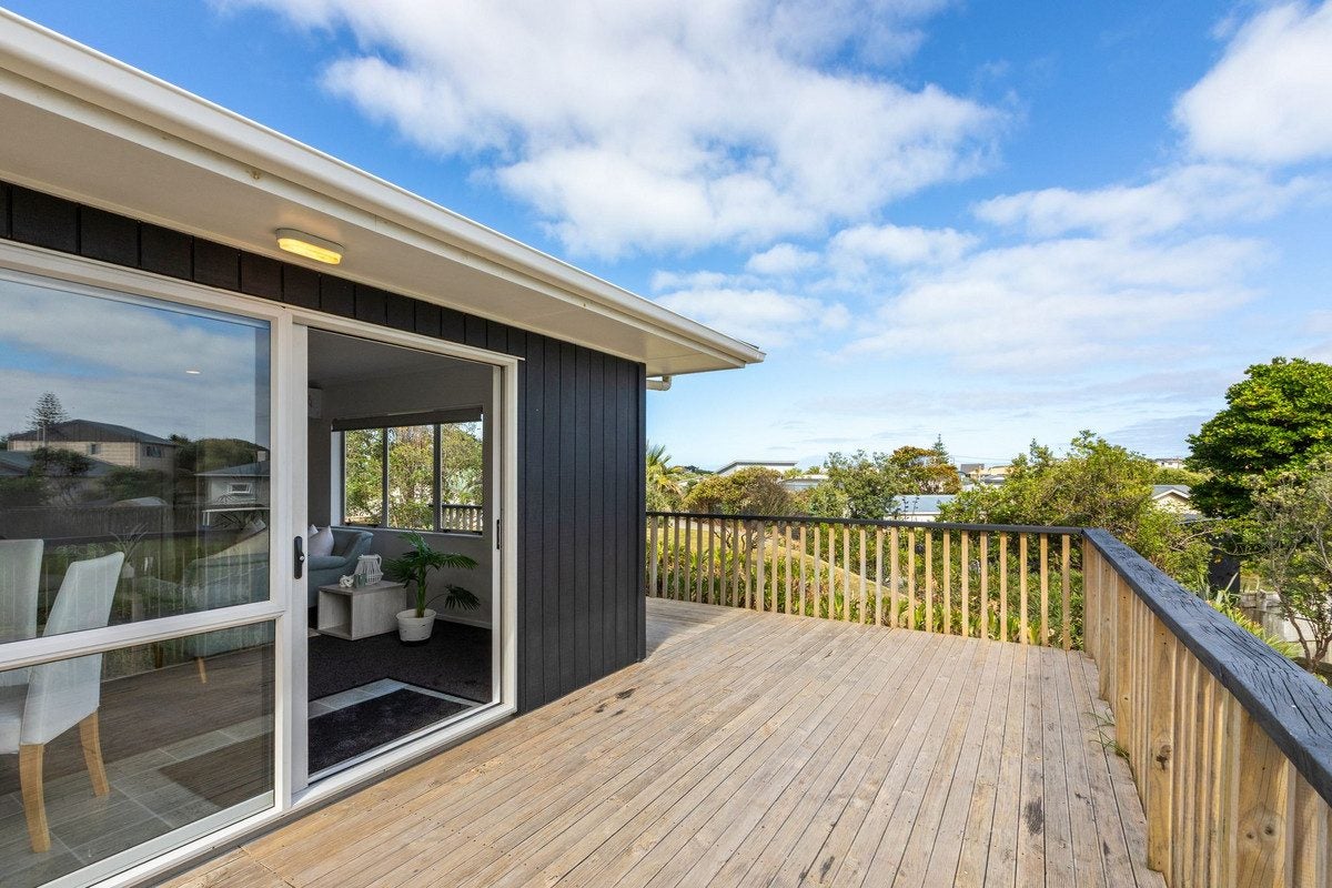 16A Karaka Street, Otaki Beach, Otaki - Carousel 2