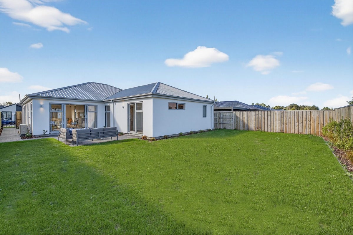 6 Inch Crescent, Rangiora, Rangiora - Carousel 14