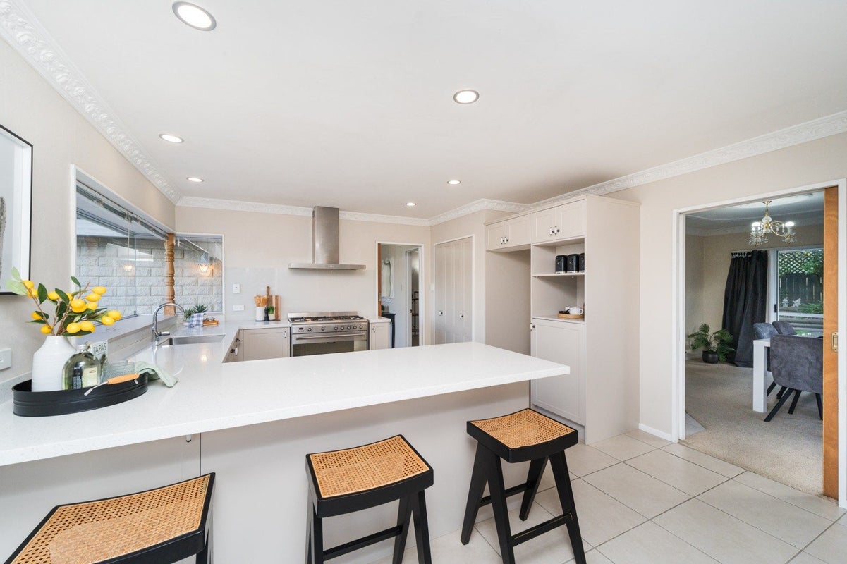 126 John F Kennedy Drive, Milson, Palmerston North - Carousel 2