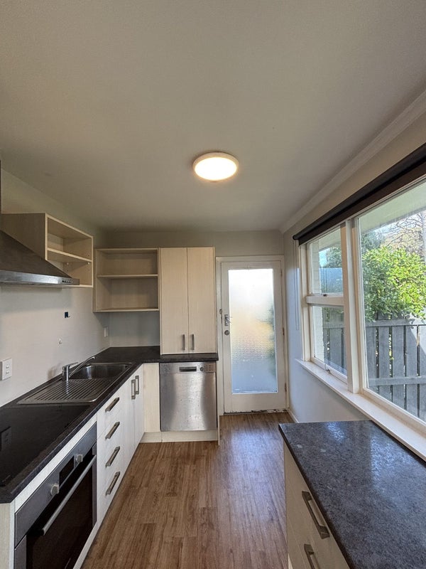 1/62 Barbour Street, Waltham, Christchurch - Carousel 2