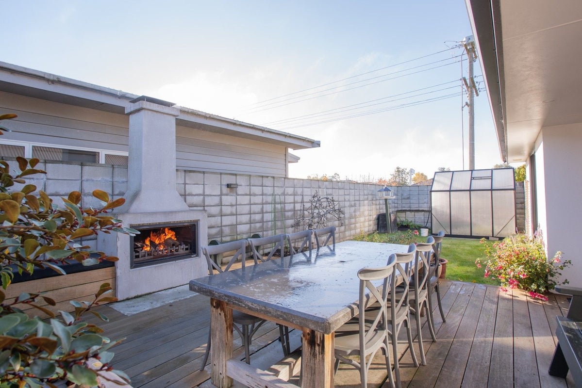 218 Park Street, Winton, Winton - Carousel 2