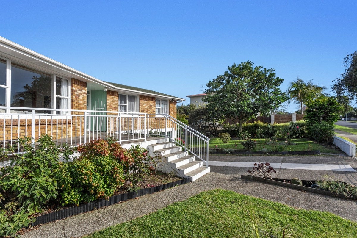 34 Nelson Street, Whakatane, Whakatane - Carousel 1