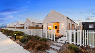 9 Shrubbery Lane, Rolleston, Rolleston - Carousel 1