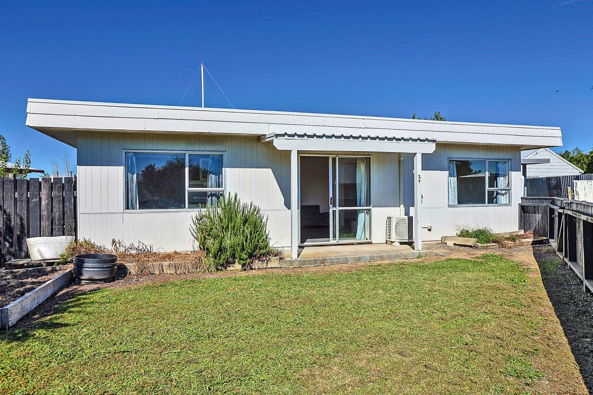 29 Bangor Street, Flaxmere, Hastings - Carousel 1