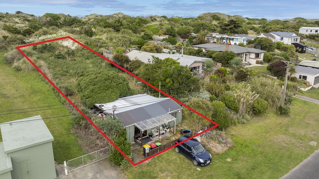 9 Luke Street, Ocean Grove, Dunedin - Carousel 1
