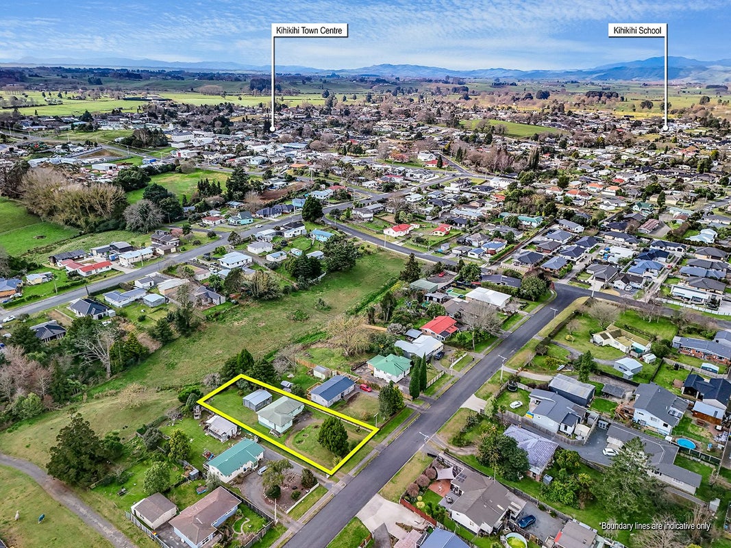 13 Acacia Avenue, Kihikihi, Te Awamutu - Carousel 21