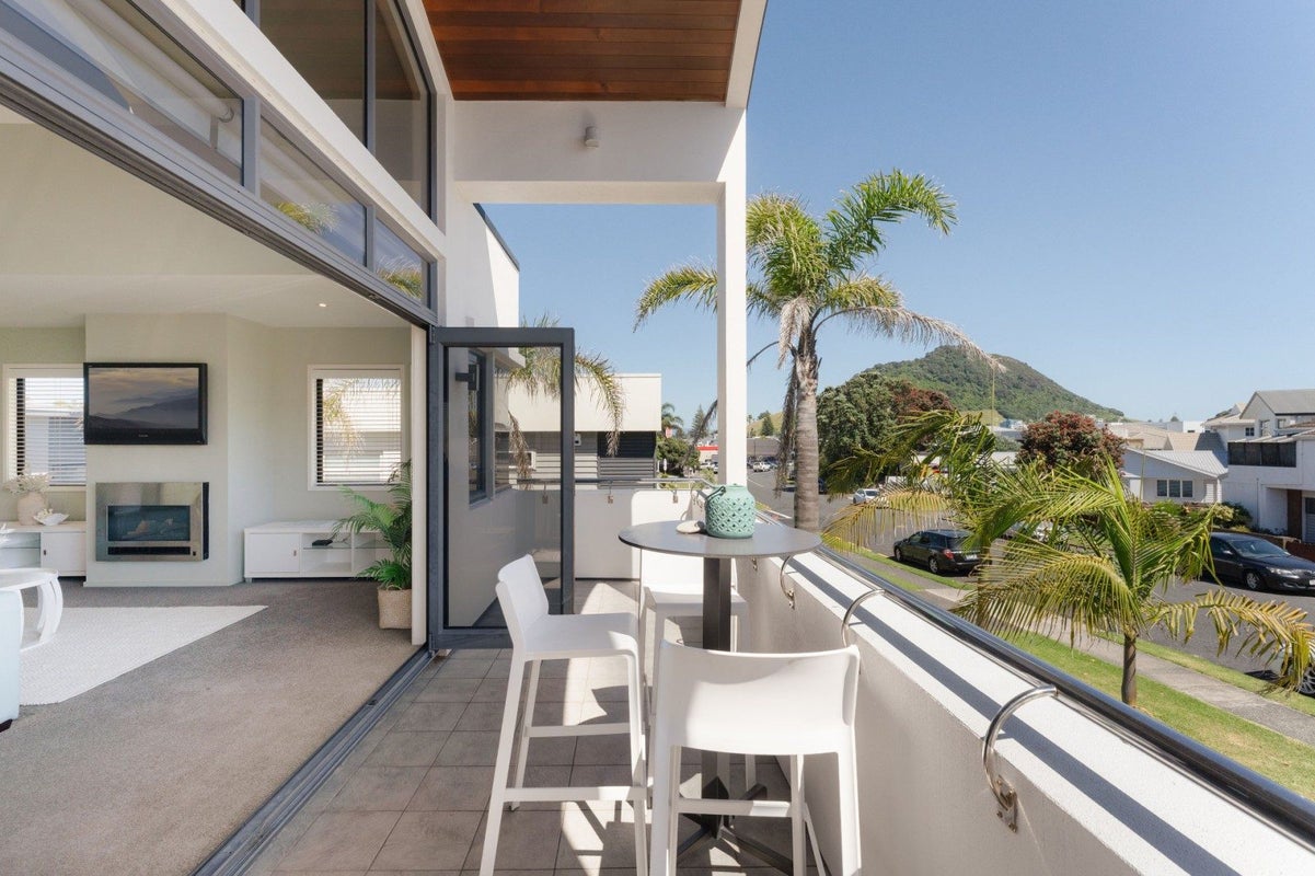 6B Oceanview Road, Mount Maunganui, Mount Maunganui - Carousel 2