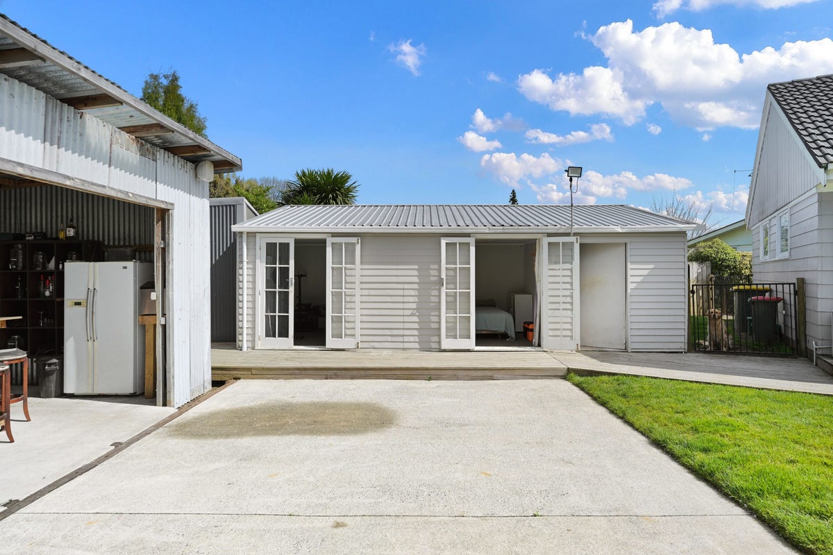 35 Fitzroy Avenue, Fitzroy, Hamilton, Waikato - Carousel 30