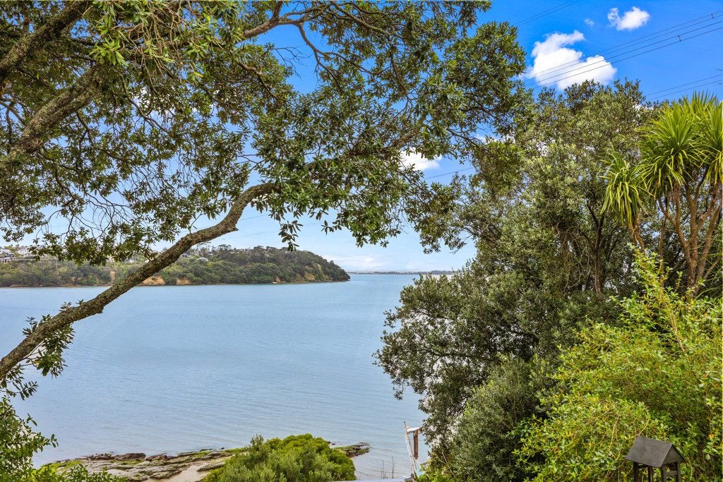 632 Blockhouse Bay Road, Blockhouse Bay, Auckland - Carousel 1